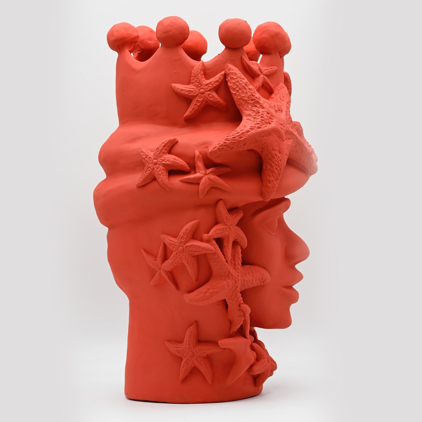 Moorkop rode handgemaakte sculptuur