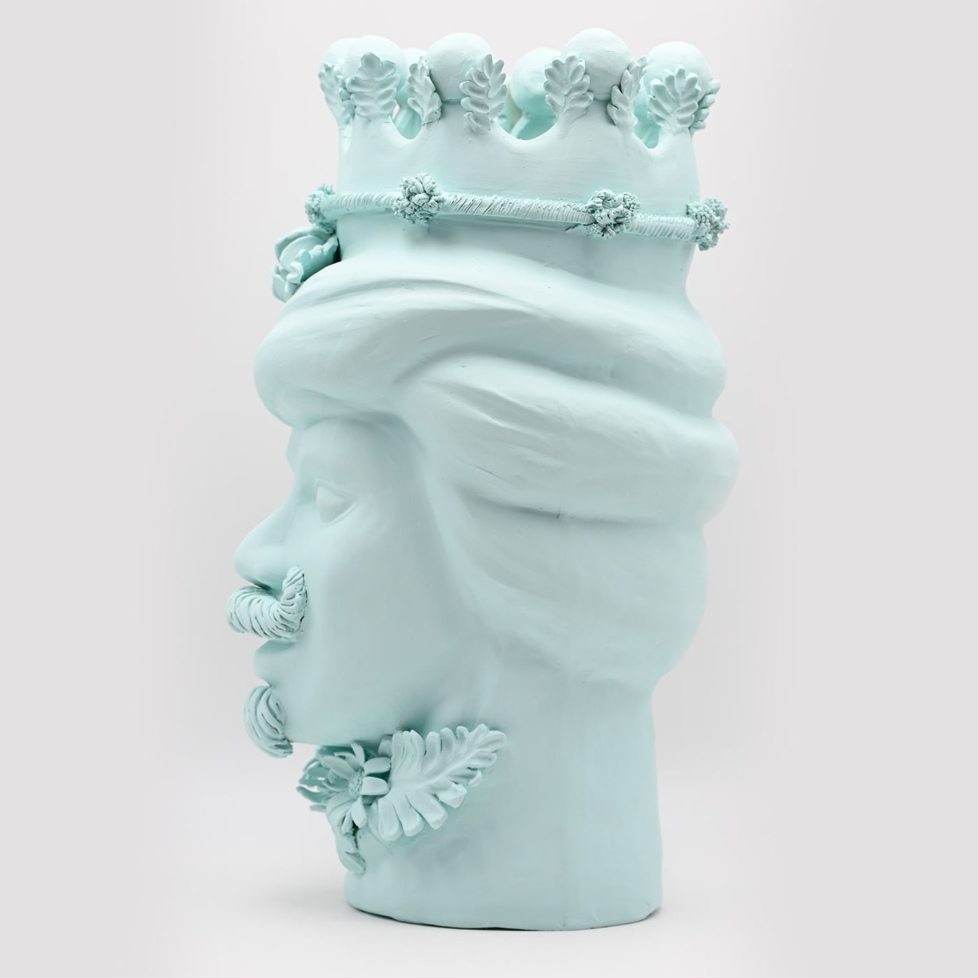 Moorkop hemelblauwe sculptuur