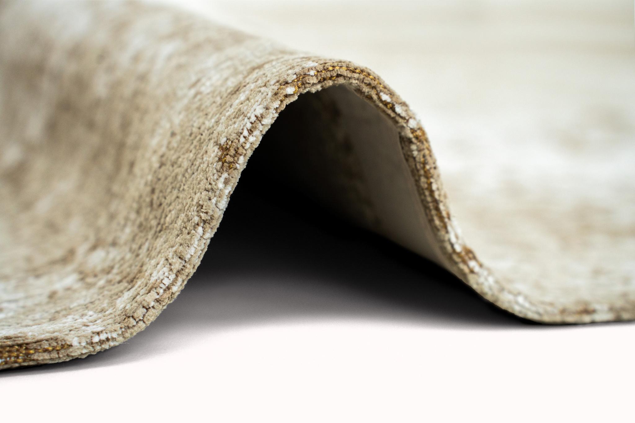 Uranus rond tapijt | Maat: 240 × 340 cm