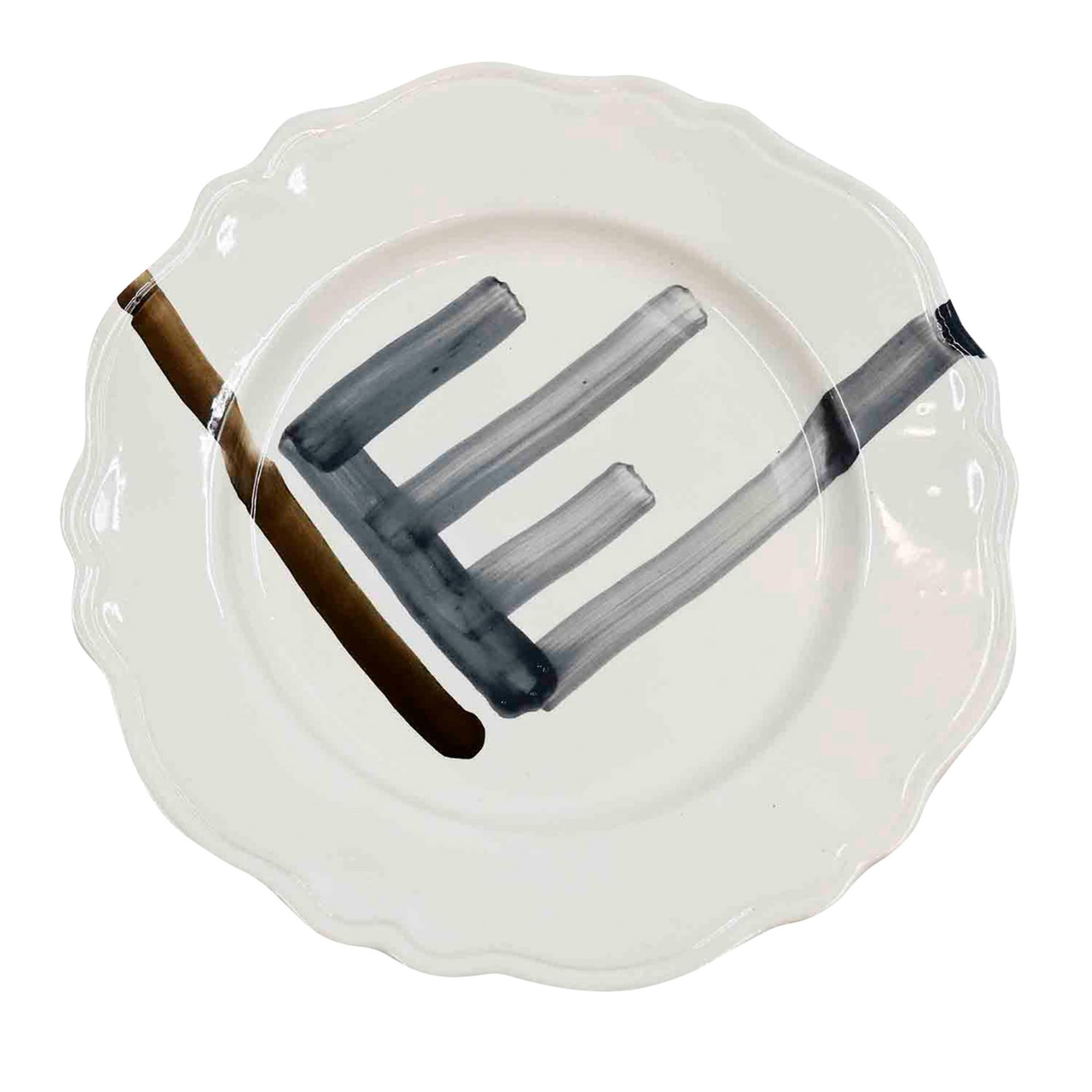 Assiette en céramique artisanale