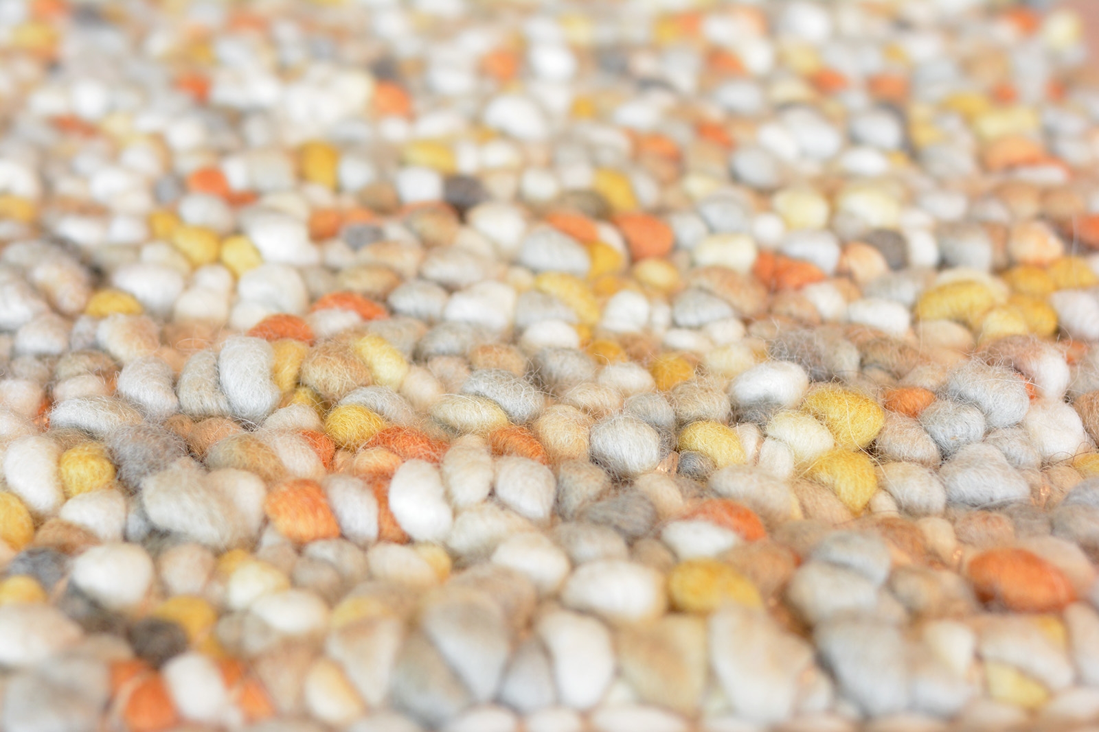 Pebble vleugje oranje tapijt | Maat: 140 × 200 cm