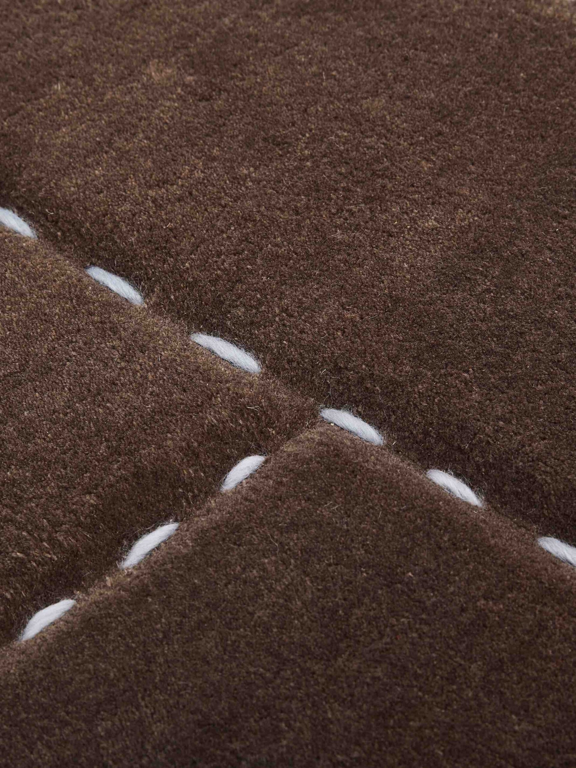Tapis tissé main Paesemio