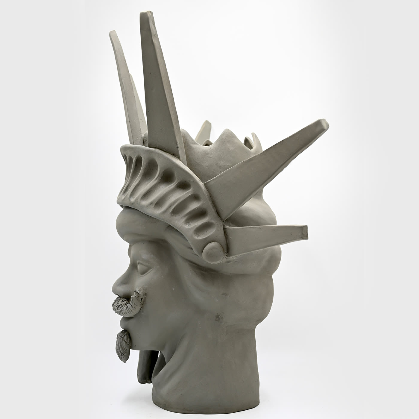 Vrije vrouw sculptuur