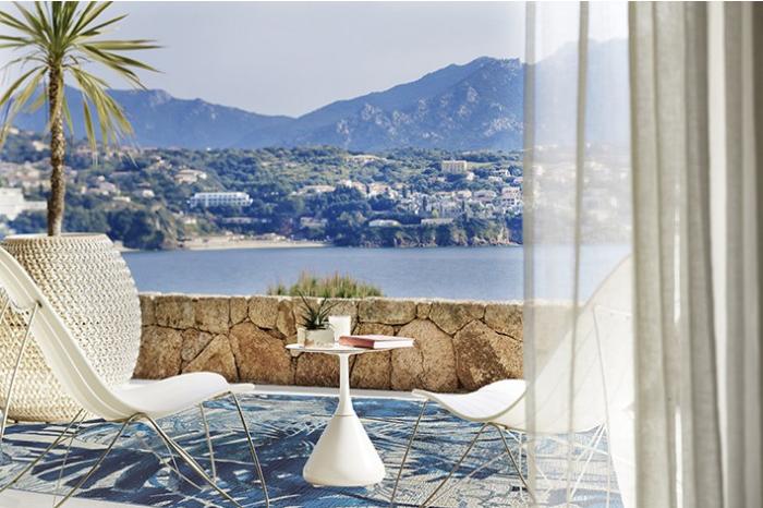 Amazon vlakpolig tapijt | Maat: 300 × 400 cm