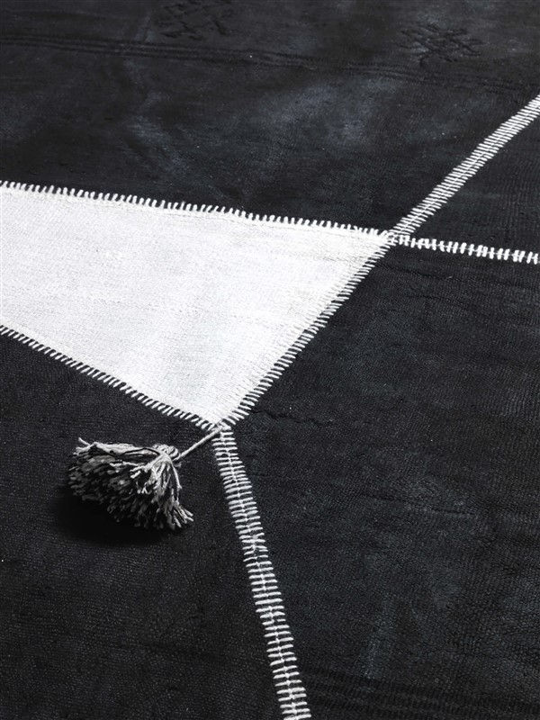 Tapis patchwork en chanvre Black Is Black