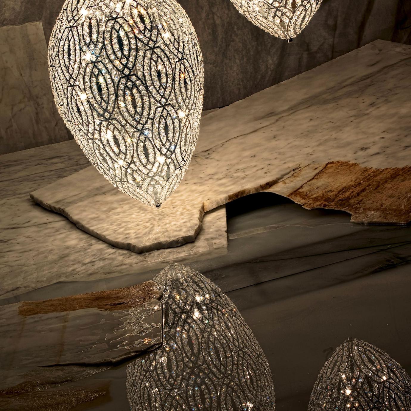 Suspension Arabesque Egg