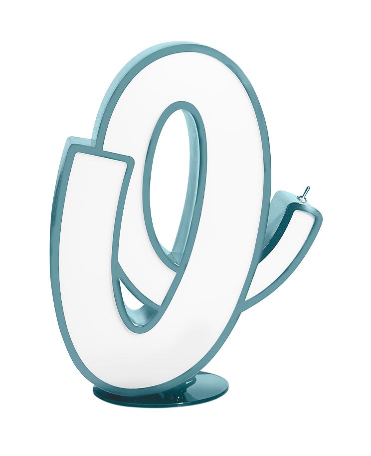 Opulent letter O