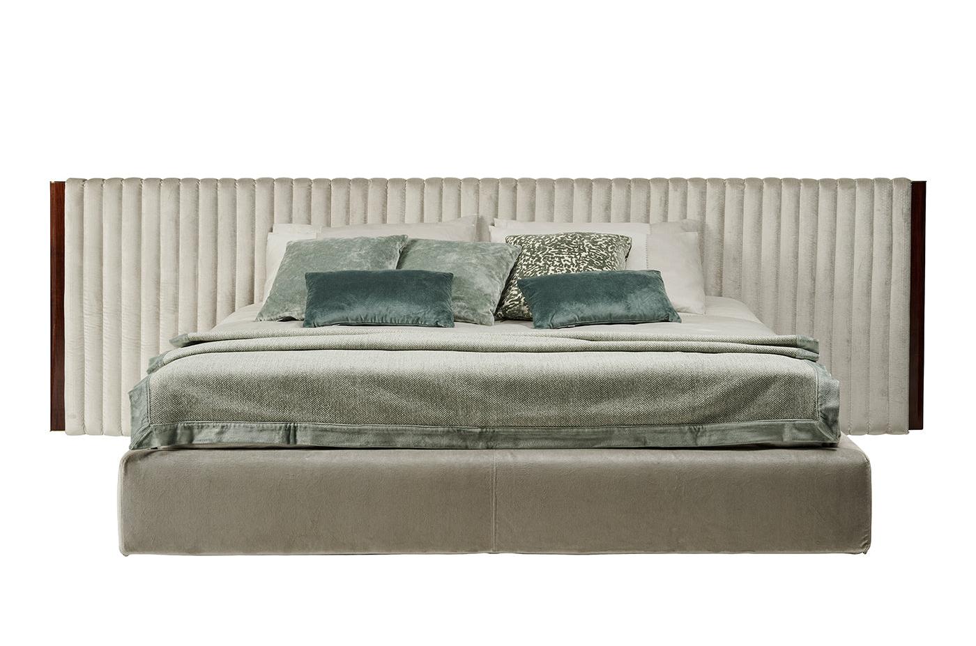 Mia tweepersoonsbed