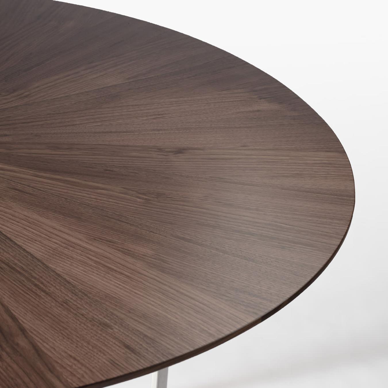 Table ronde en noyer Canaletto