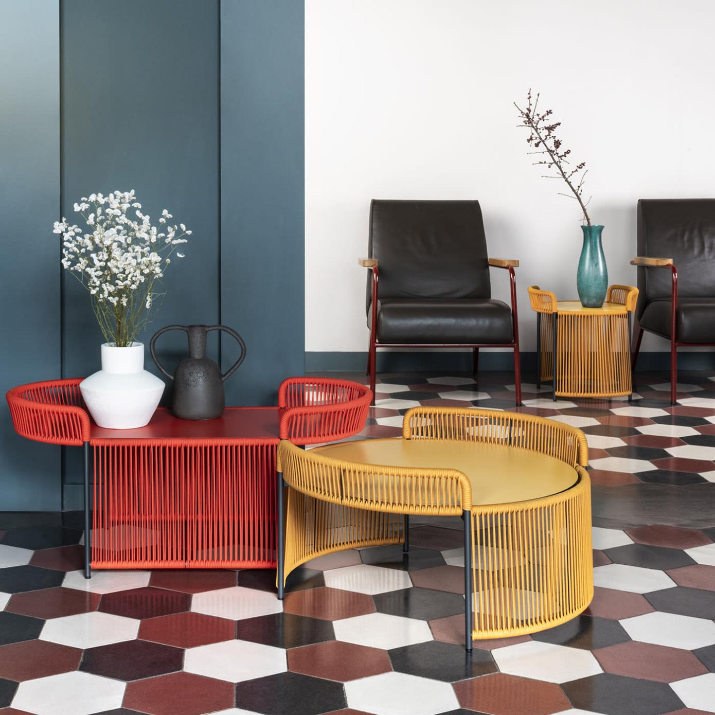 Table basse d'extérieur ovale Altana Rouge