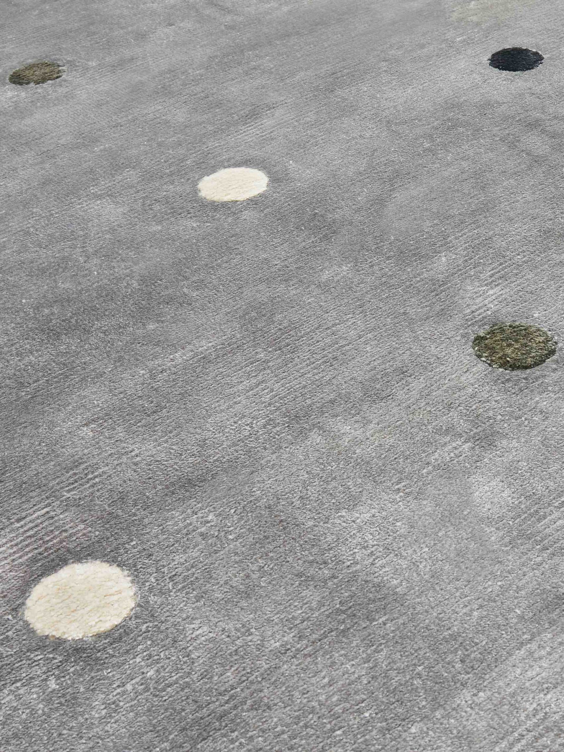 Punti multicolor handgeweven vloerkleed
