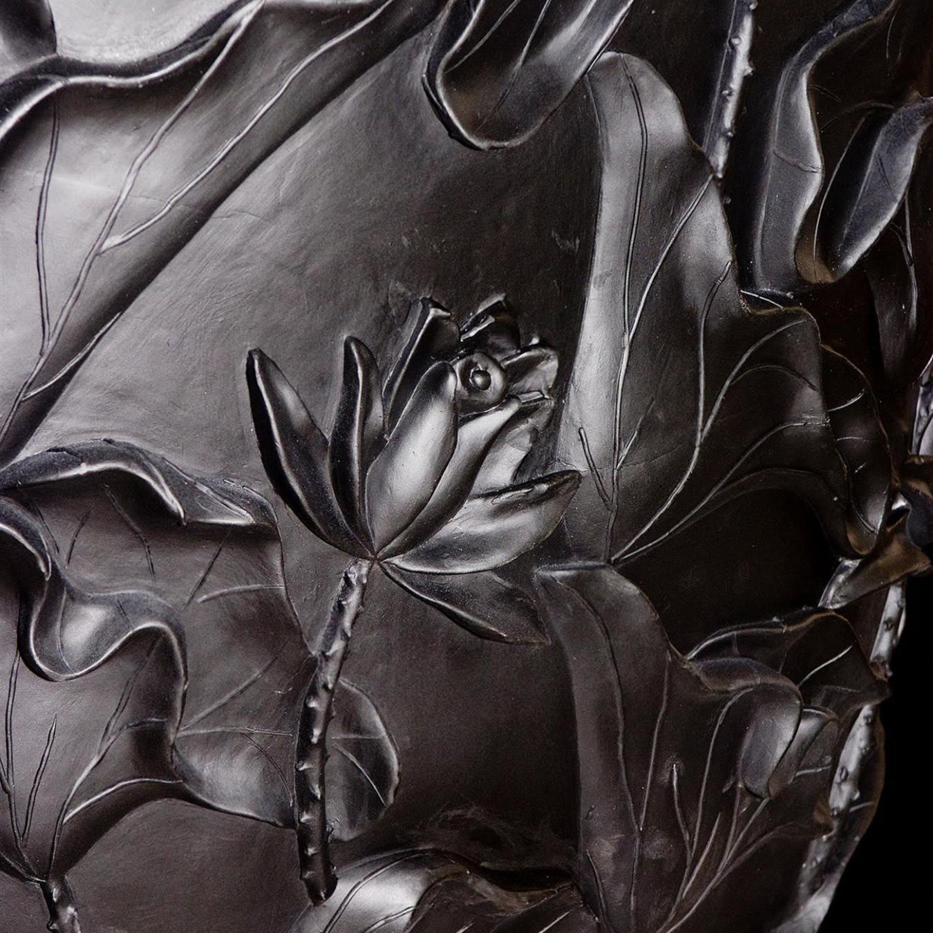 Vase Lotus