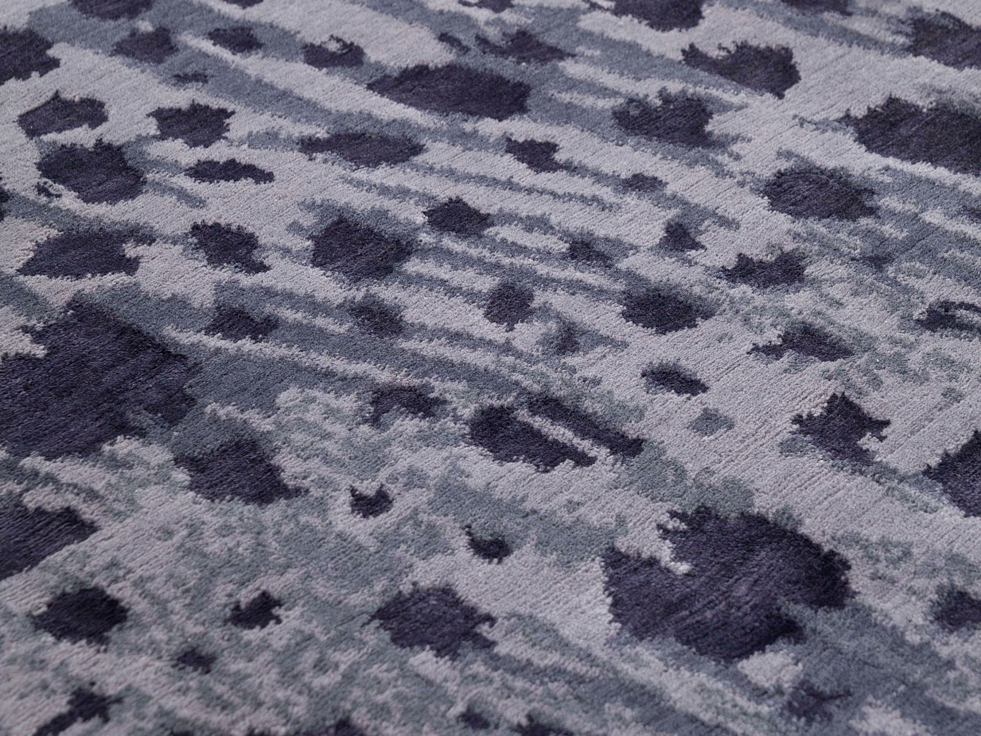 Hand-geknoopt designer tapijt | Maat: 170 × 240 cm