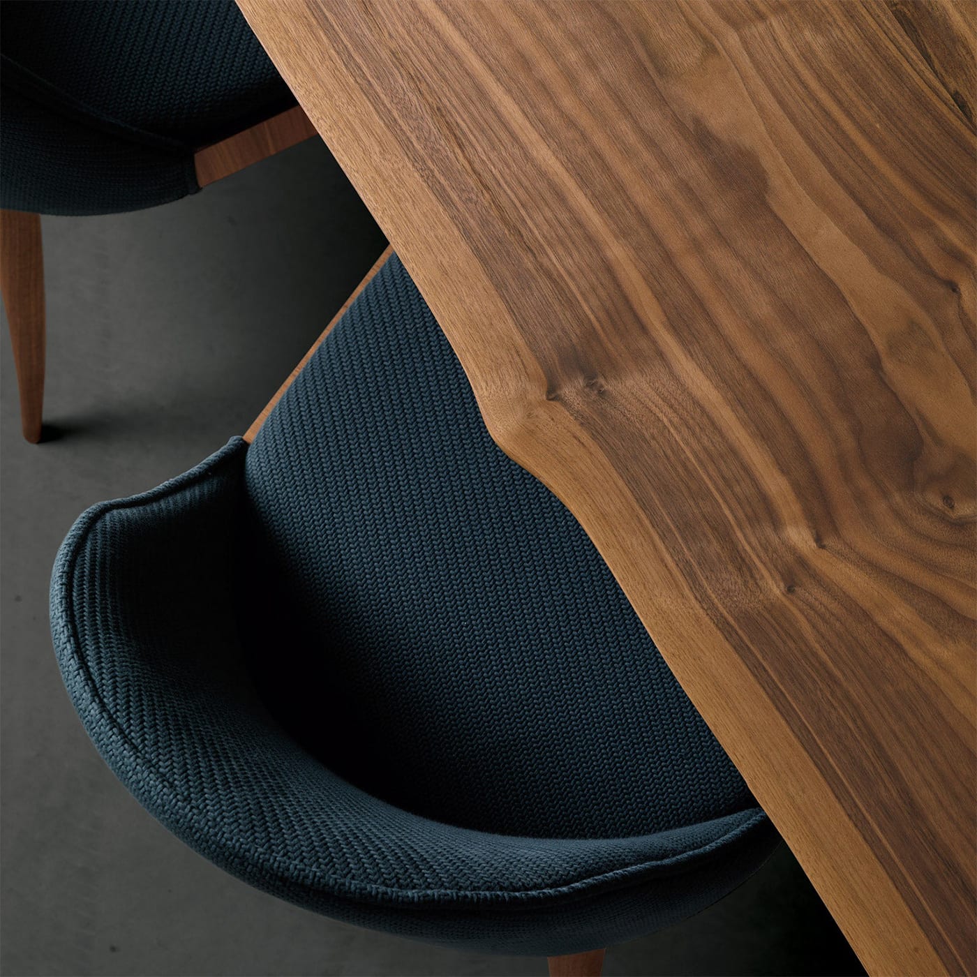 Misura luxe eettafel | Afmetingen: Length 200 cm