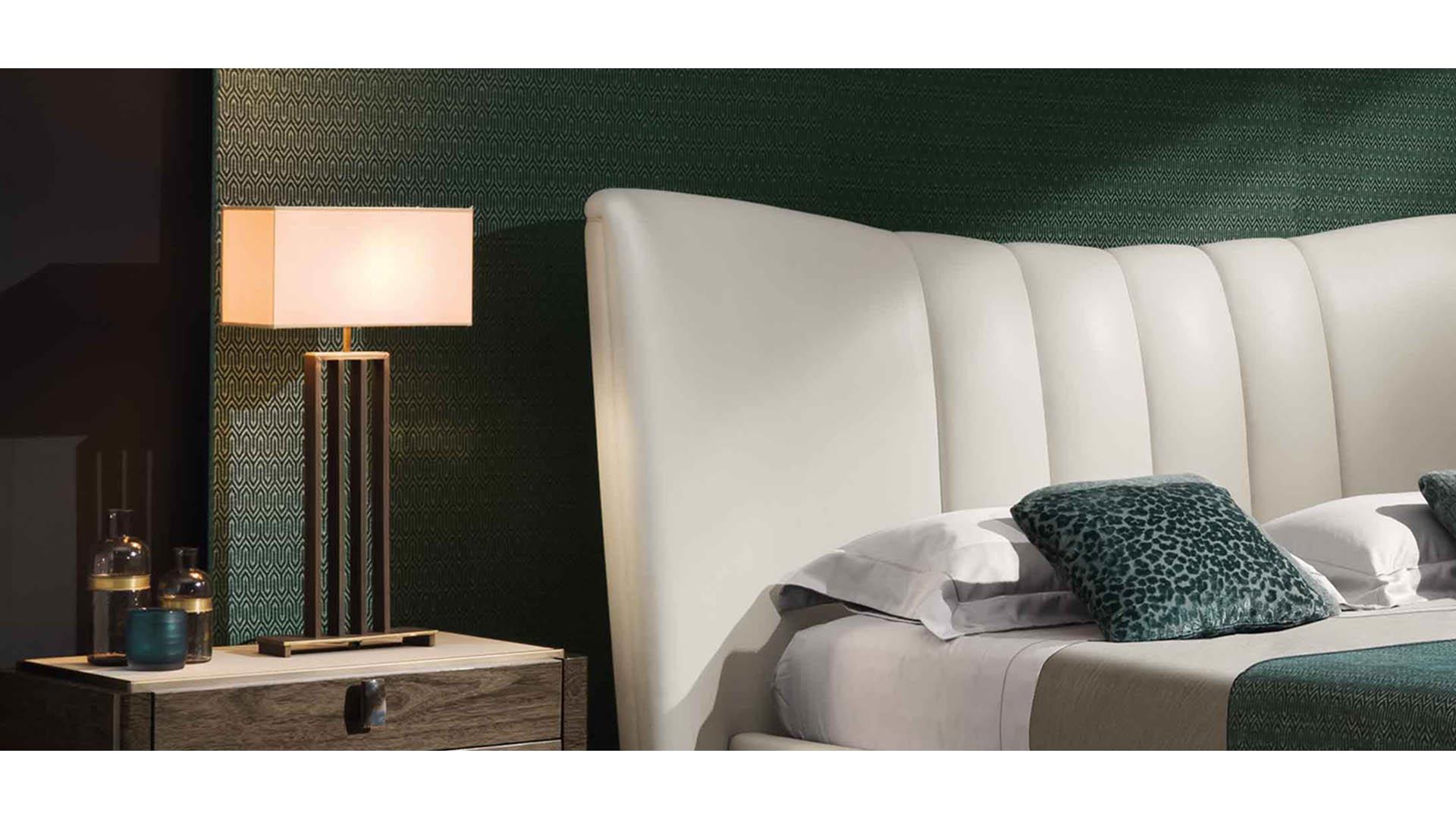 Fashion Affair lederen bed
