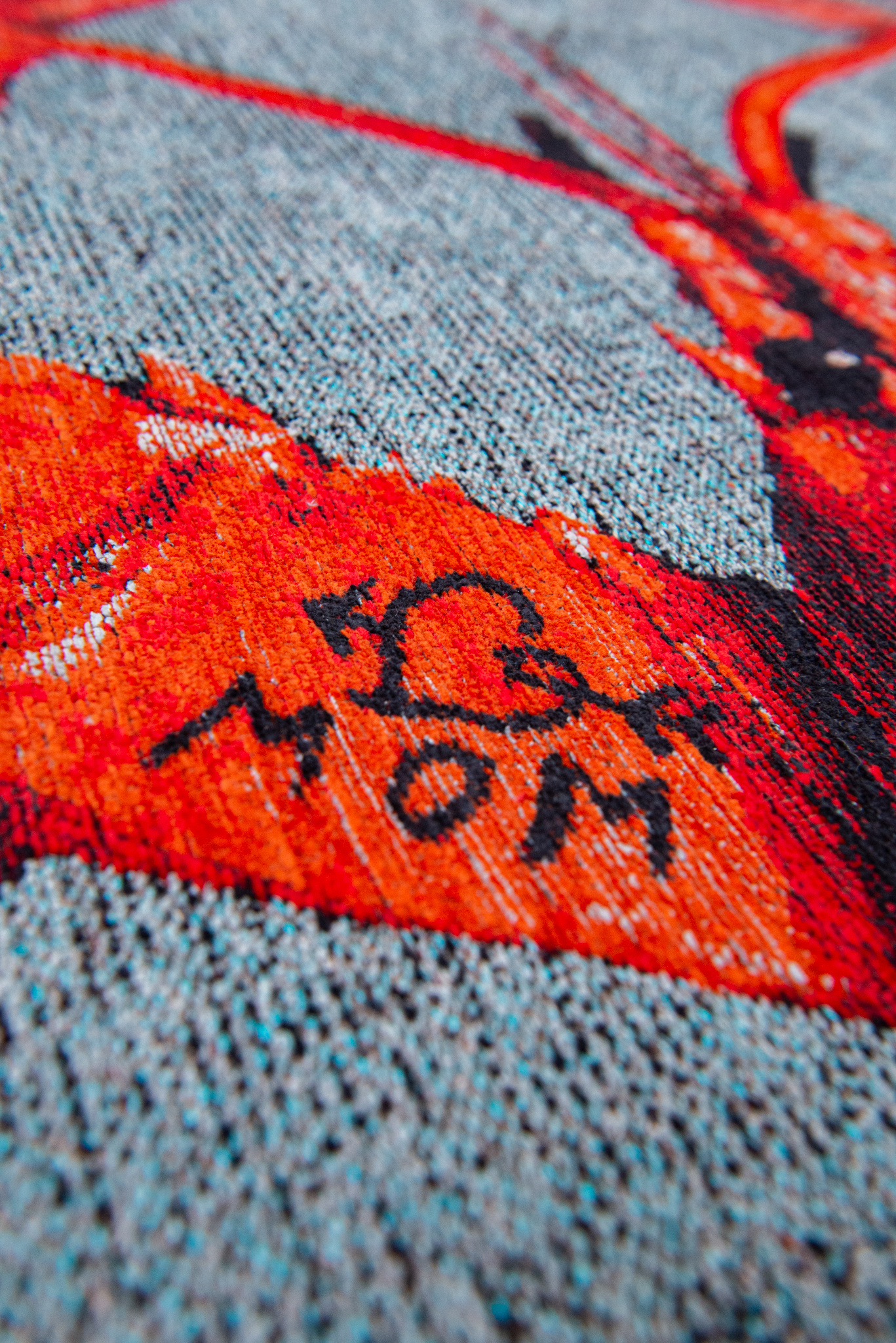 Green On Fire rond tapijt | Maat: Ø 240 cm