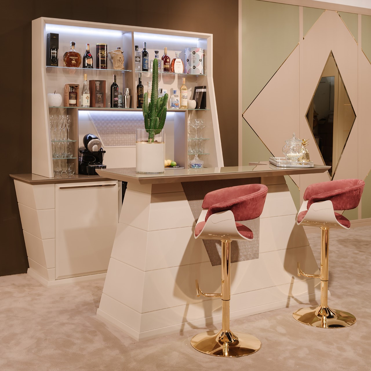 Bar d'Intérieur avec Comptoir Hemingway