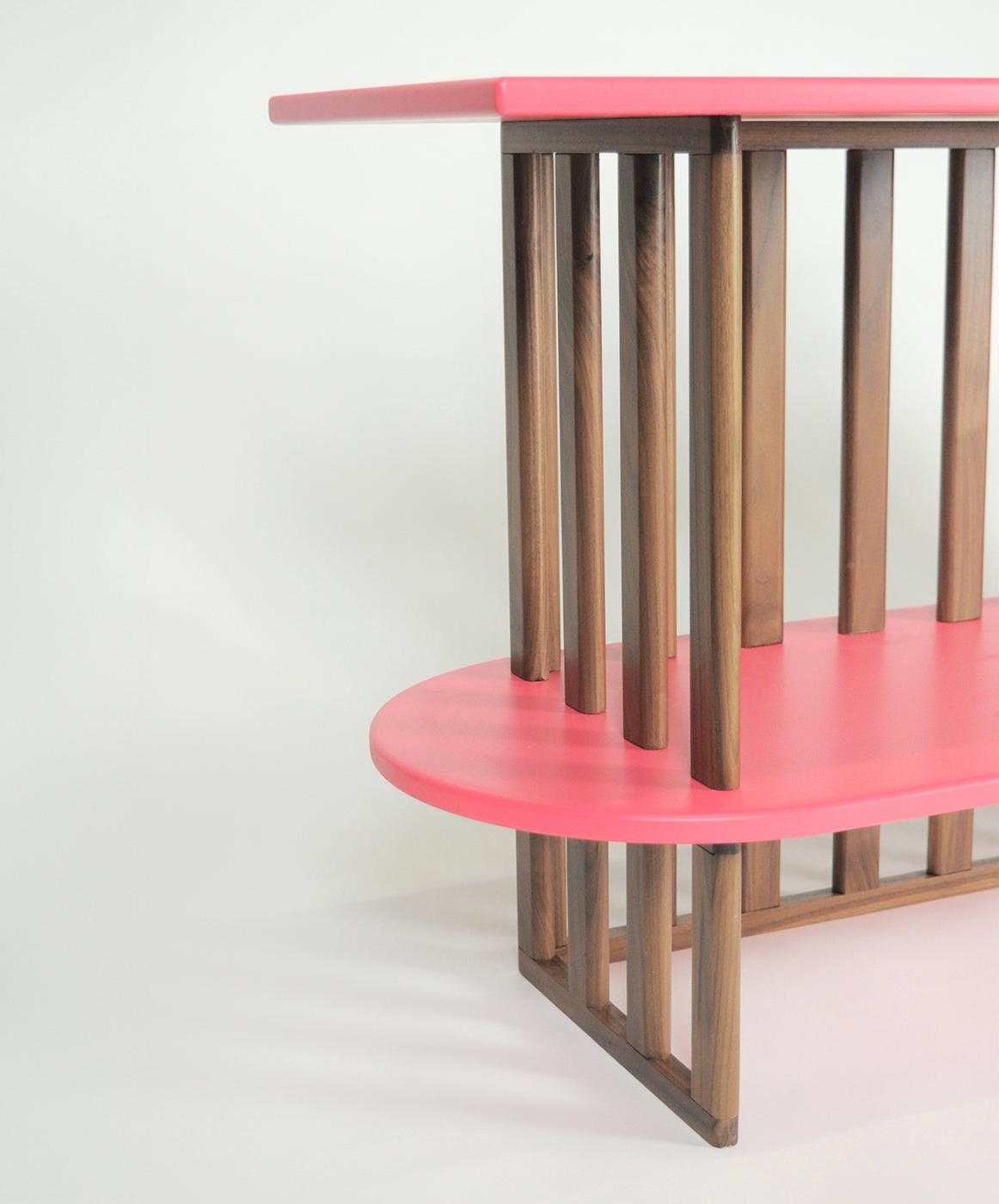 Roze tweelaagse console