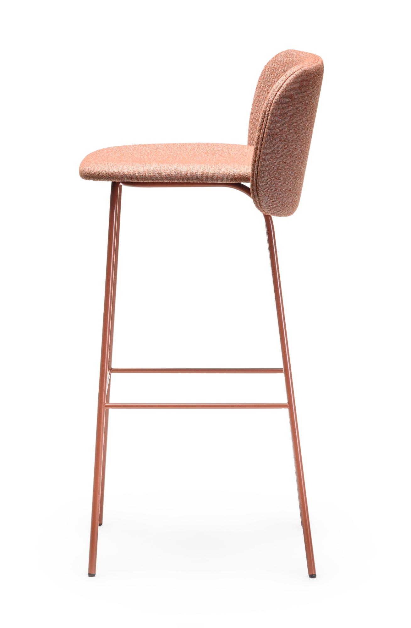 Chips M terracotta hoge barkruk