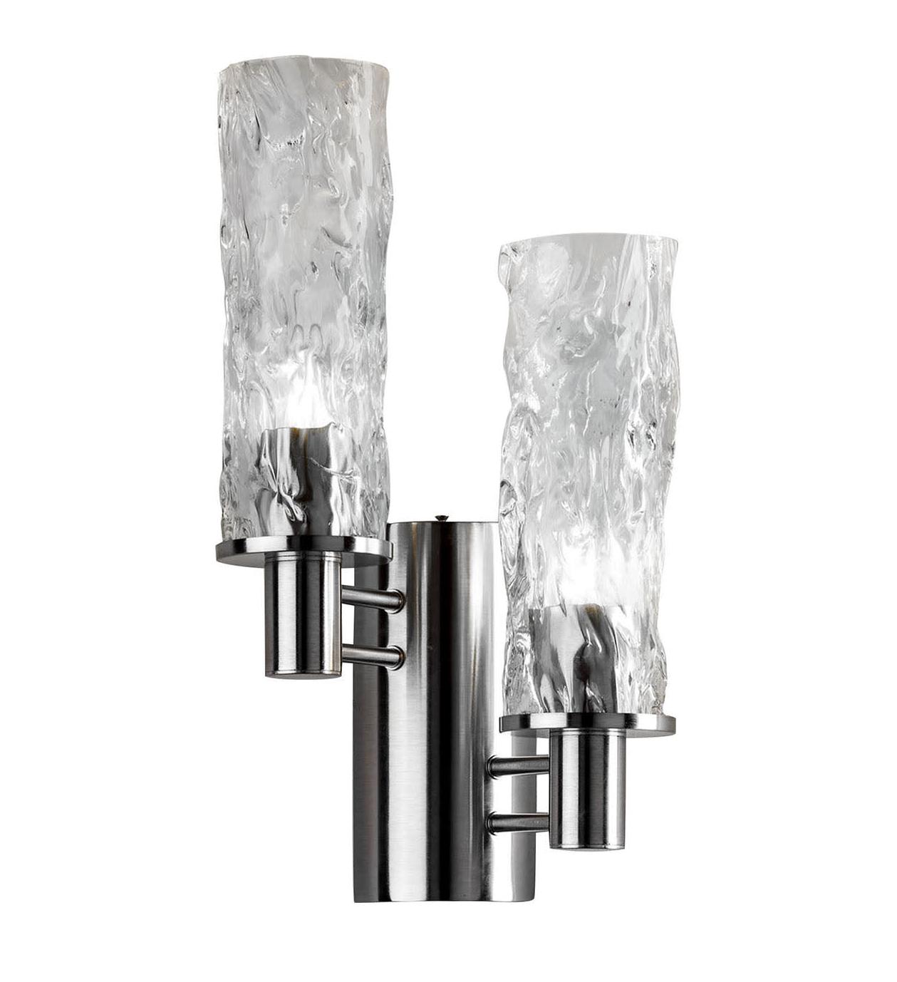 Verticale geblazen glazen wandlamp