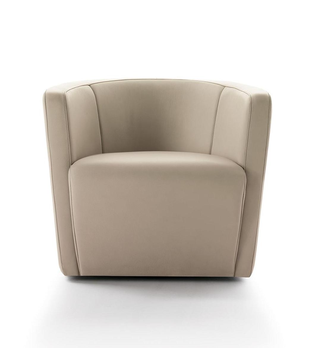 Petit fauteuil Occasional rond et confortable