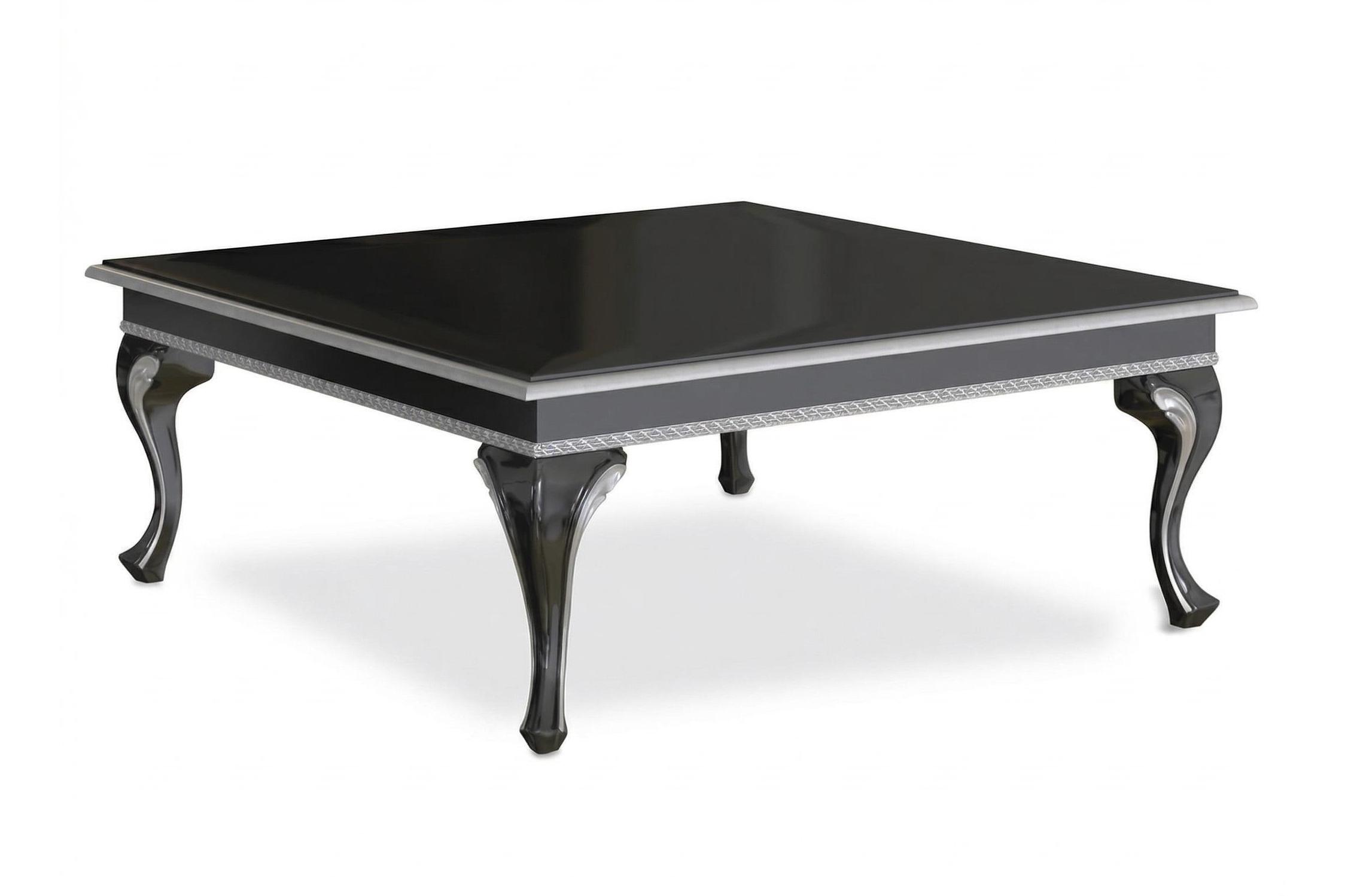 Table basse classique traditionnelle