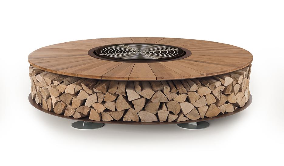 Zero hout vuurplaats | Afwerking: Oud hout | Afmetingen: Ø 200 cm