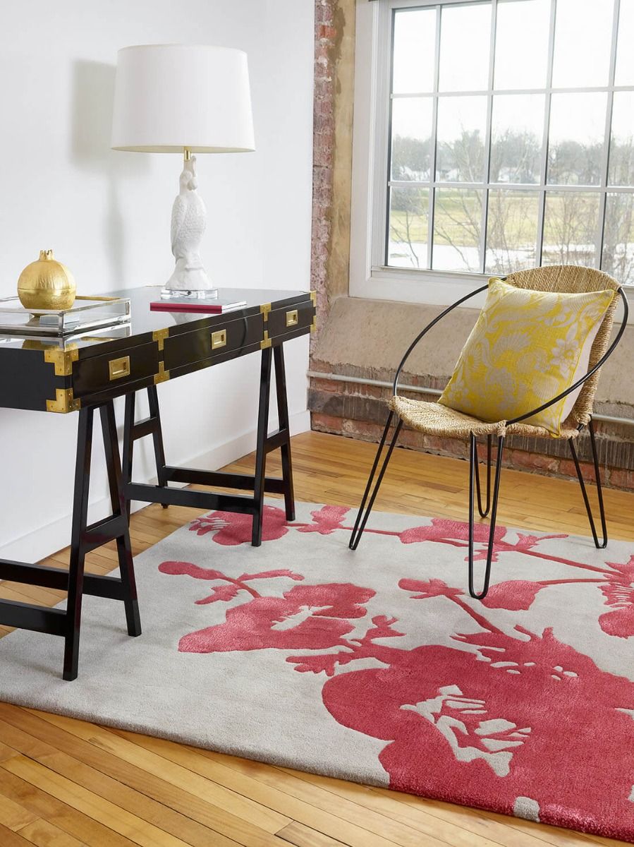 Floral klaprood vloerkleed | Maat: 170 × 240 cm