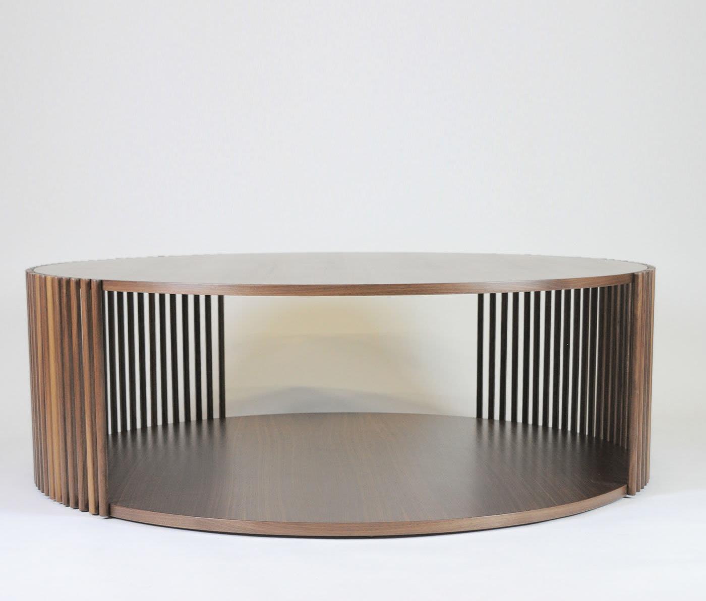 Grote houten salontafel
