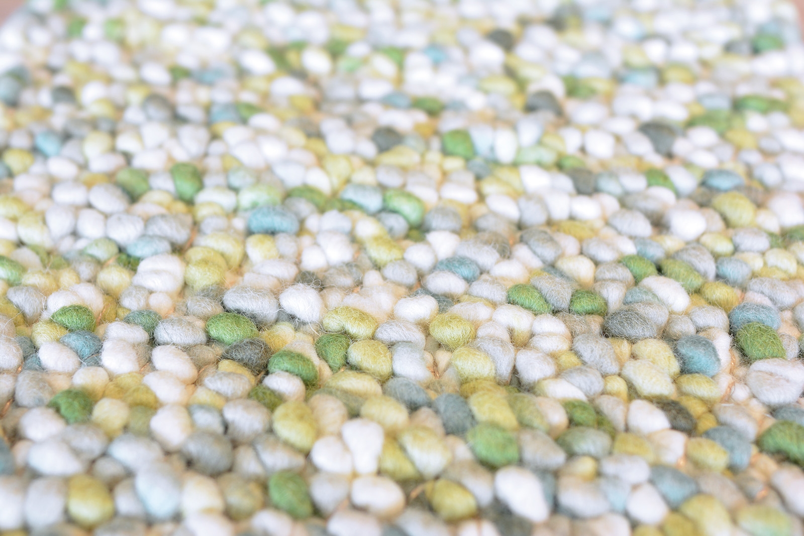 Pebble fris groen tapijt | Maat: 140 × 200 cm