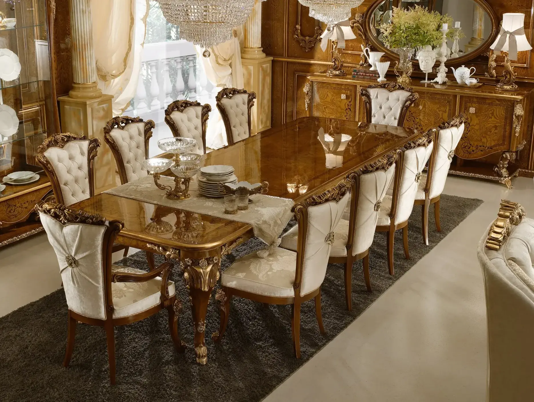 Table à manger italienne de luxe