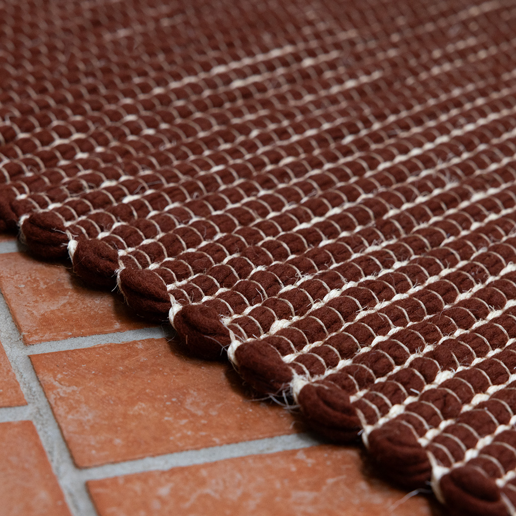 Frame baksteen tapijt | Maat: 200 × 300 cm