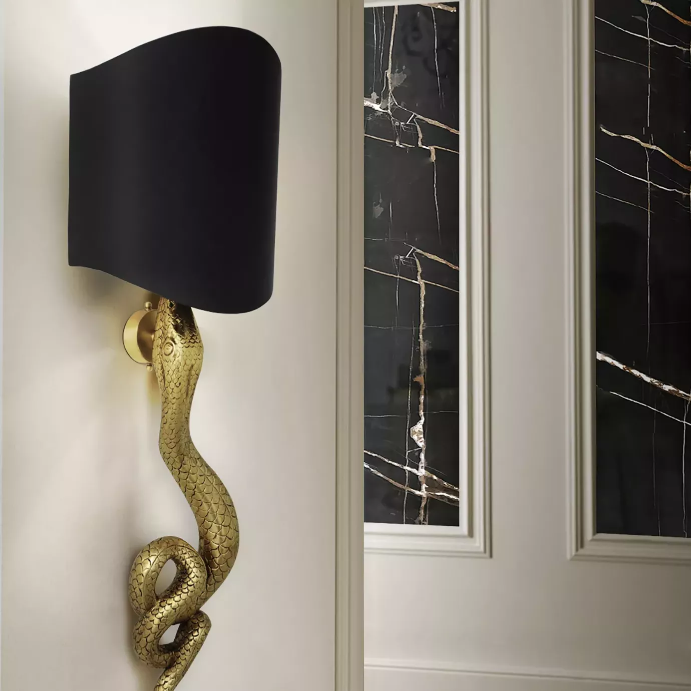 Applique murale Serpentine