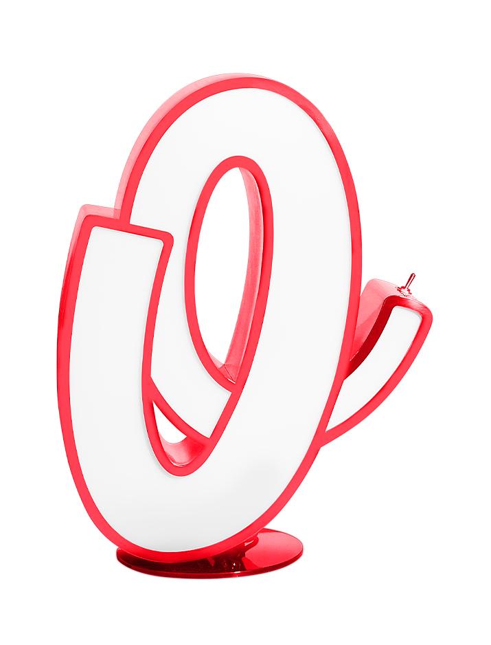 Opulent letter O