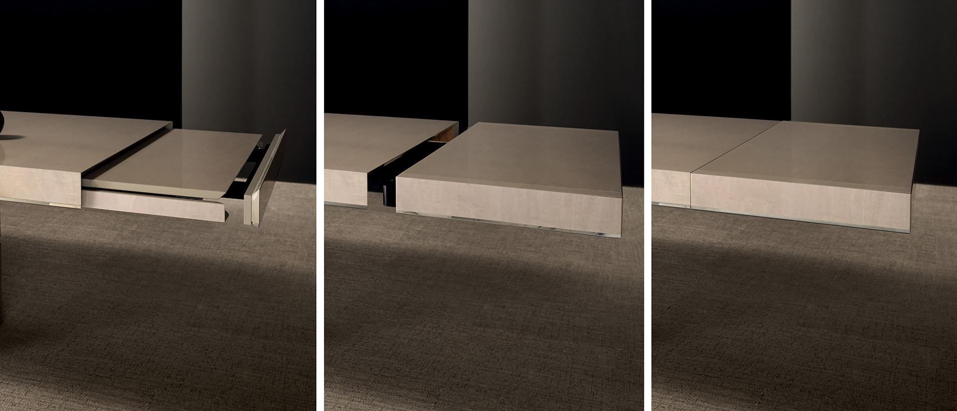 Table extensible en cuir et bois