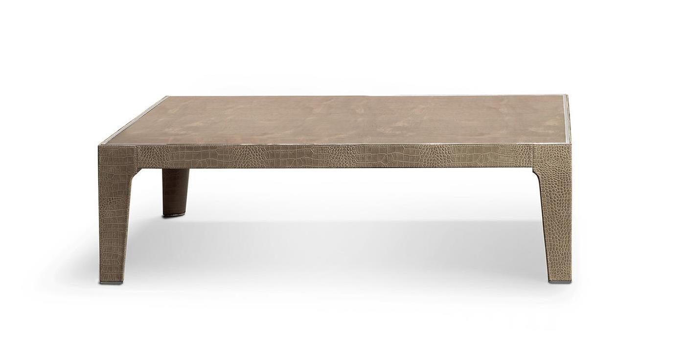 Table basse carrée en cuir