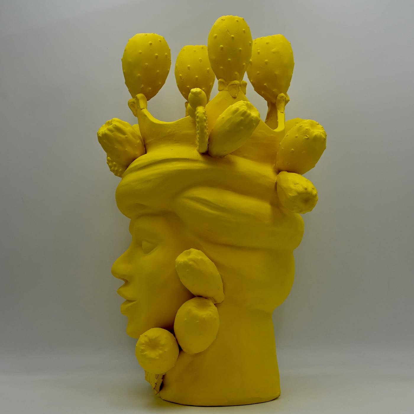 Sculpture artisanale jaune Moorkop