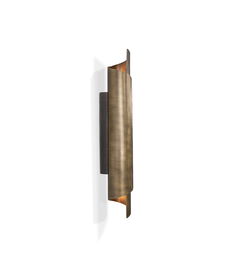 Verouderd messing wandlamp