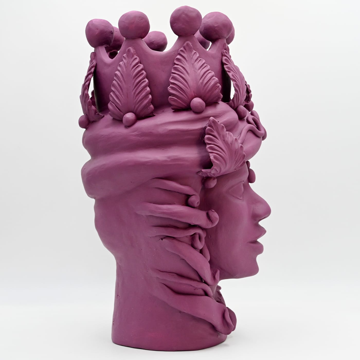 Sculpture artisanale violette Moorkop