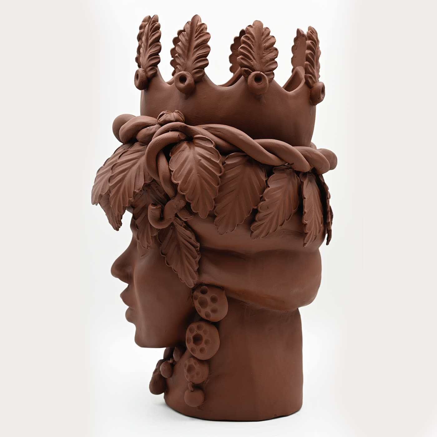 Moorkop bruine sculptuur