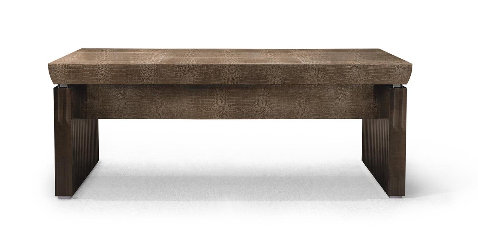 Bureau en cuir de luxe