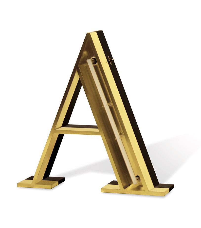 Lettre A lumineuse Alpha