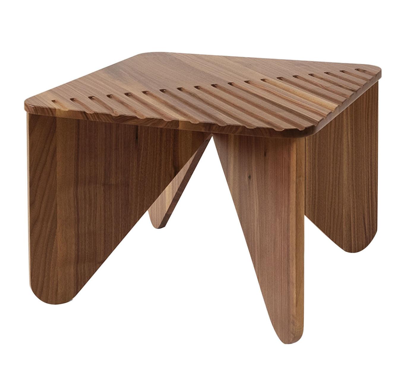 Table basse basse moyenne en bois