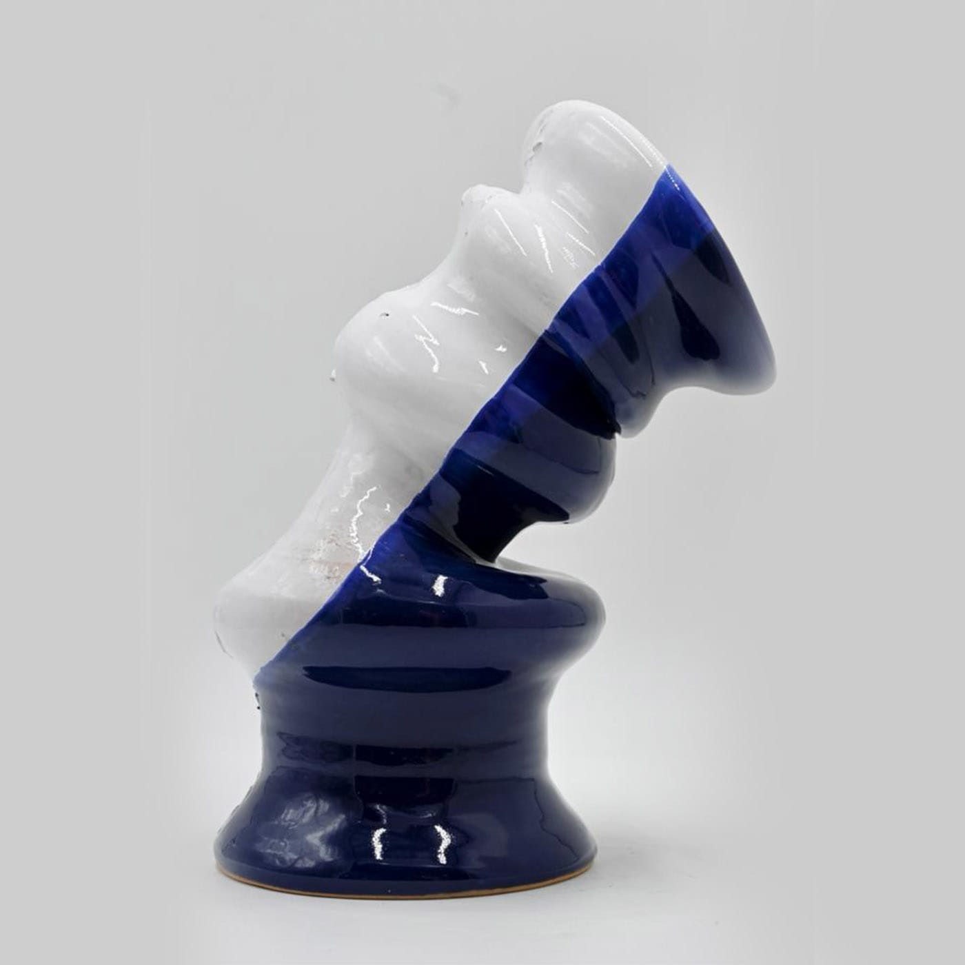Vase exquis noir et blanc
