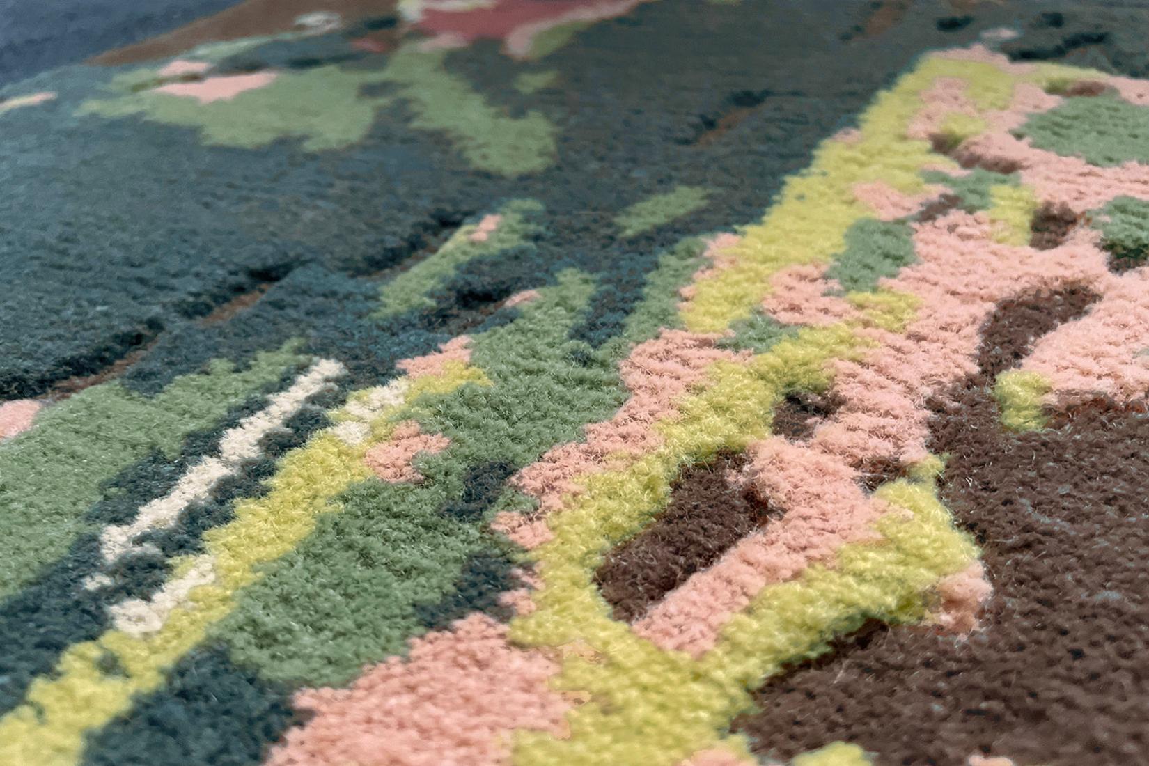 Crust Strawberry Tree tapijt | Maat: 300 × 400 cm