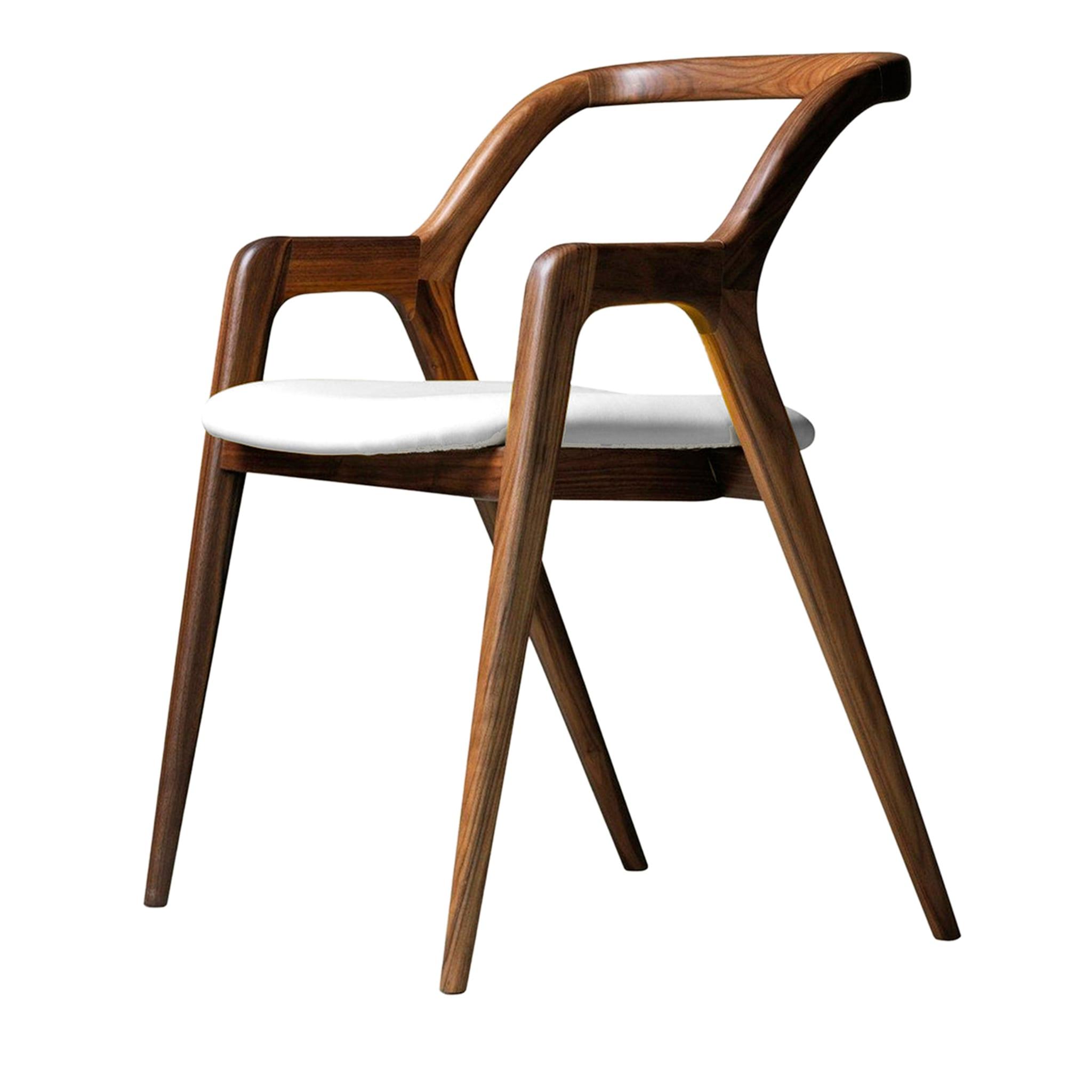 Chaise In Breve en noyer massif naturel | Revêtement: Leather PANDORA 602
