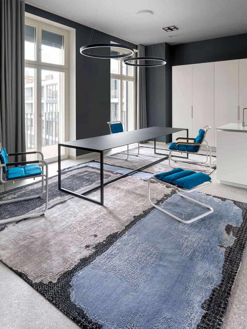 Light Blue silver handgeweven tapijt | Maat: 170 × 240 cm