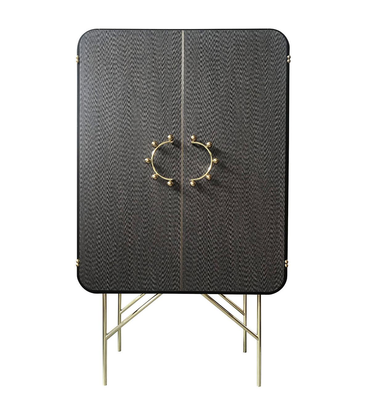 Armoire contemporaine en bois