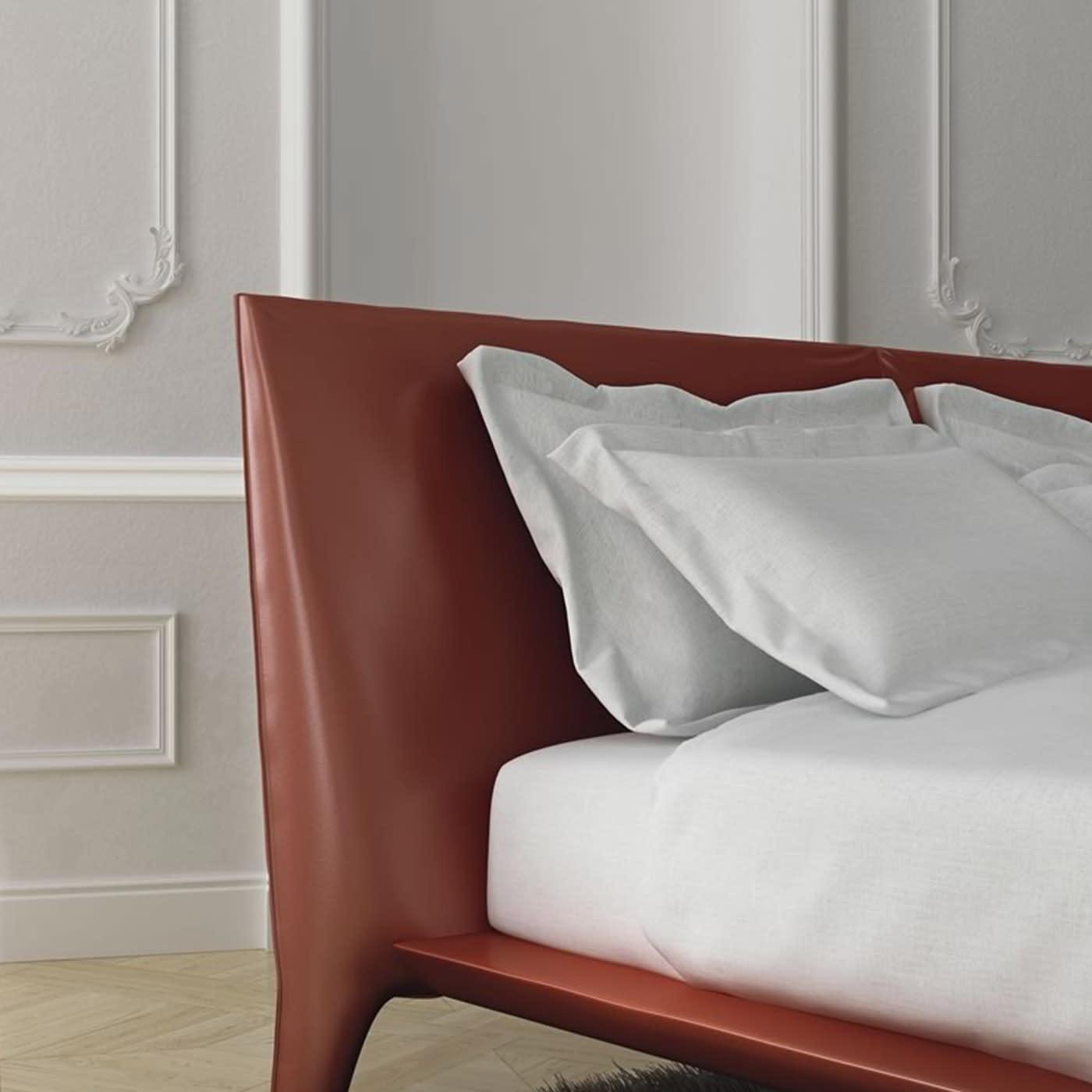Lucrezia Italiaans lederen bed