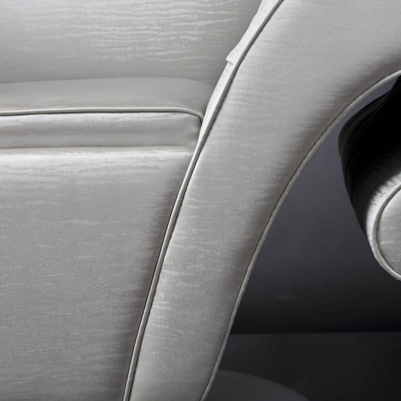 Fauteuil pivotant blanc Silhouette